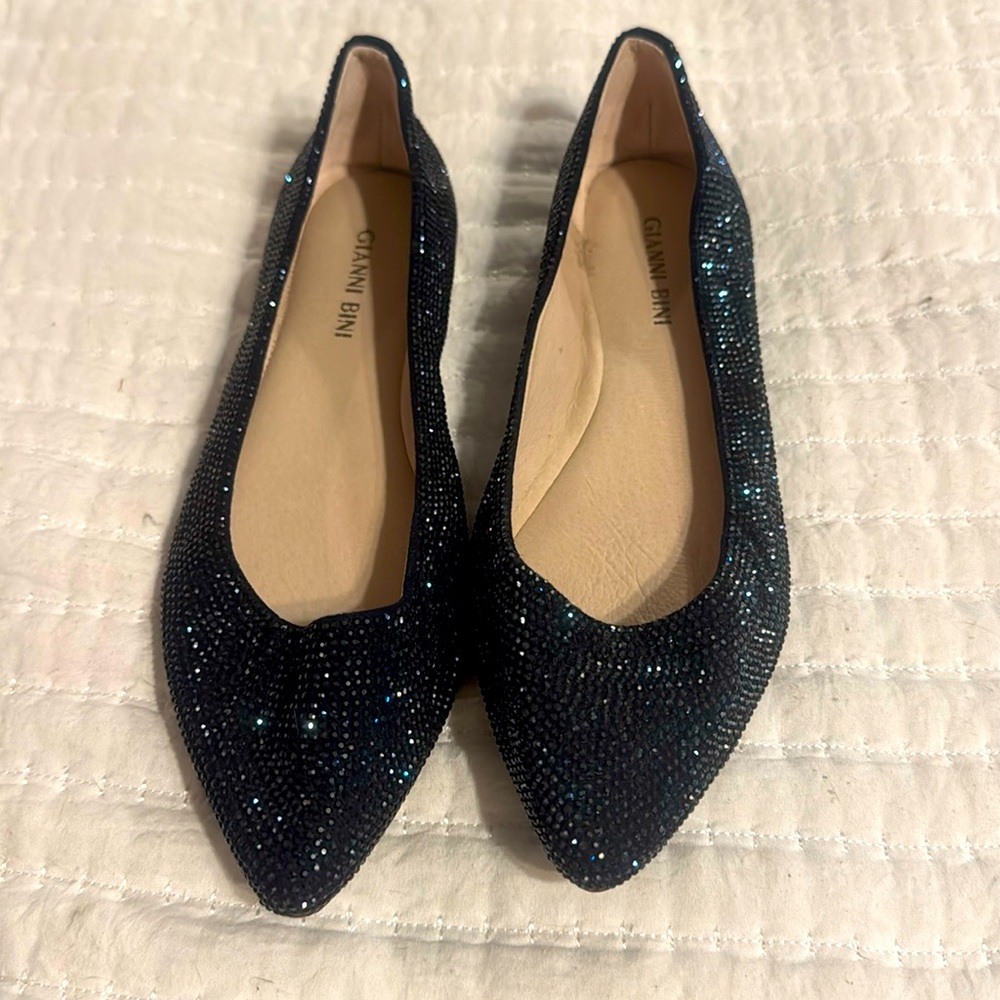 Gianni Bini Navy Rhinestone Flats 6M